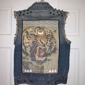 Sleeveless Jean Jacket